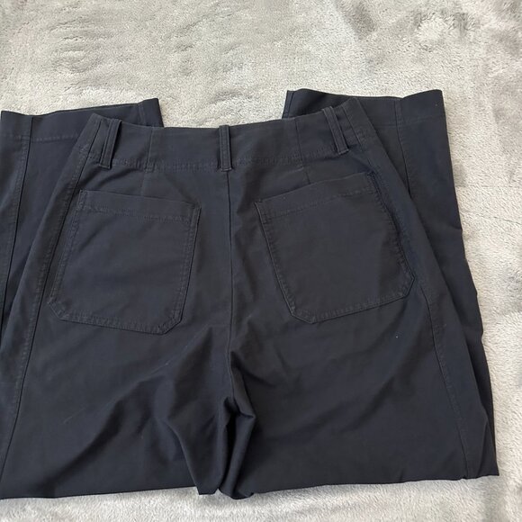 Athleta Skyline High Rise Barrel Leg Pants Black Women's size 10 - Picture 9 of 9